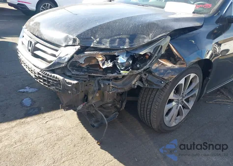 2015 Honda Accord Sport z USA, uszkodzony, nr VIN 1HGCR2F54FA142017